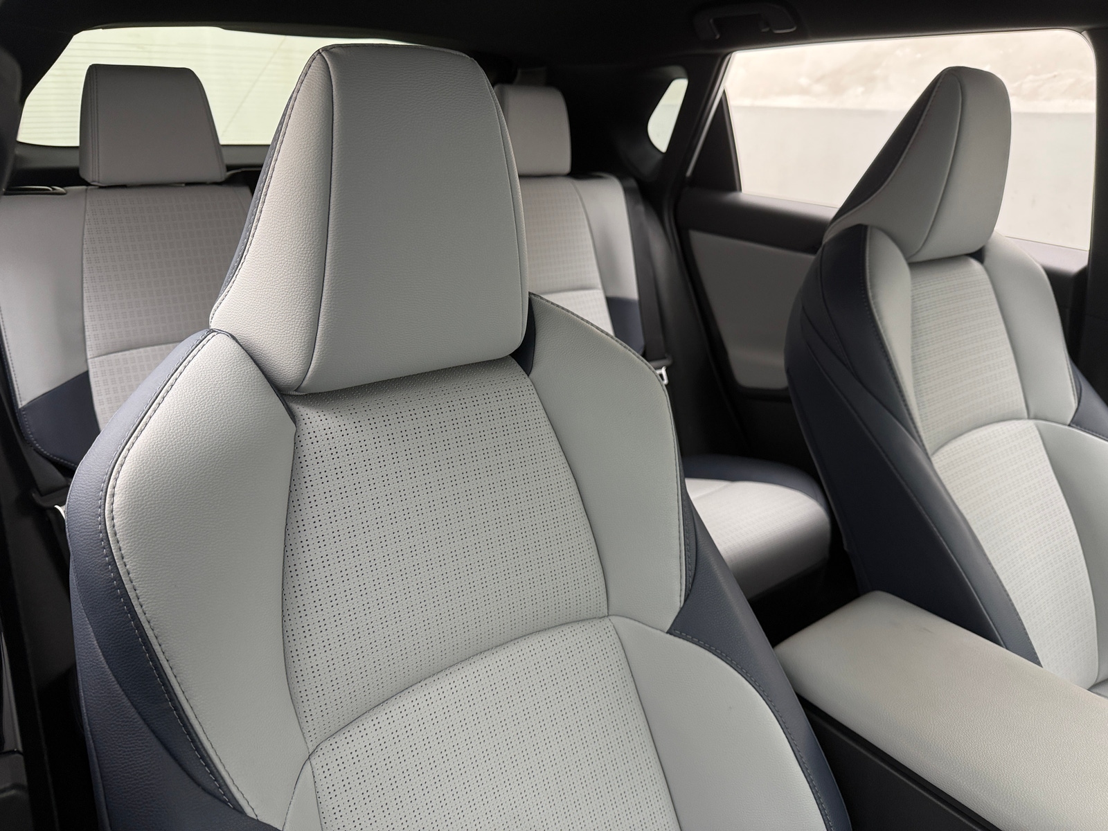 Thumbnail: 2023 Subaru Solterra - 2