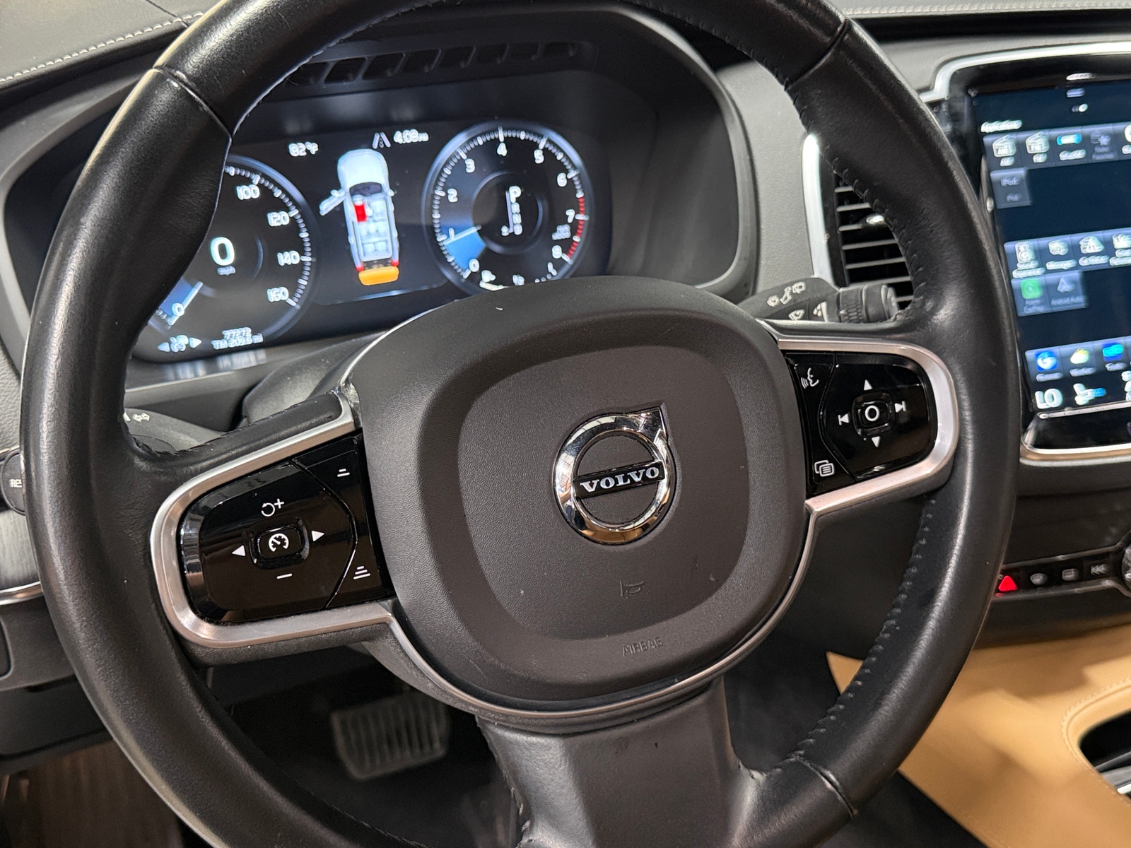 Thumbnail: 2021 Volvo XC90 - 4