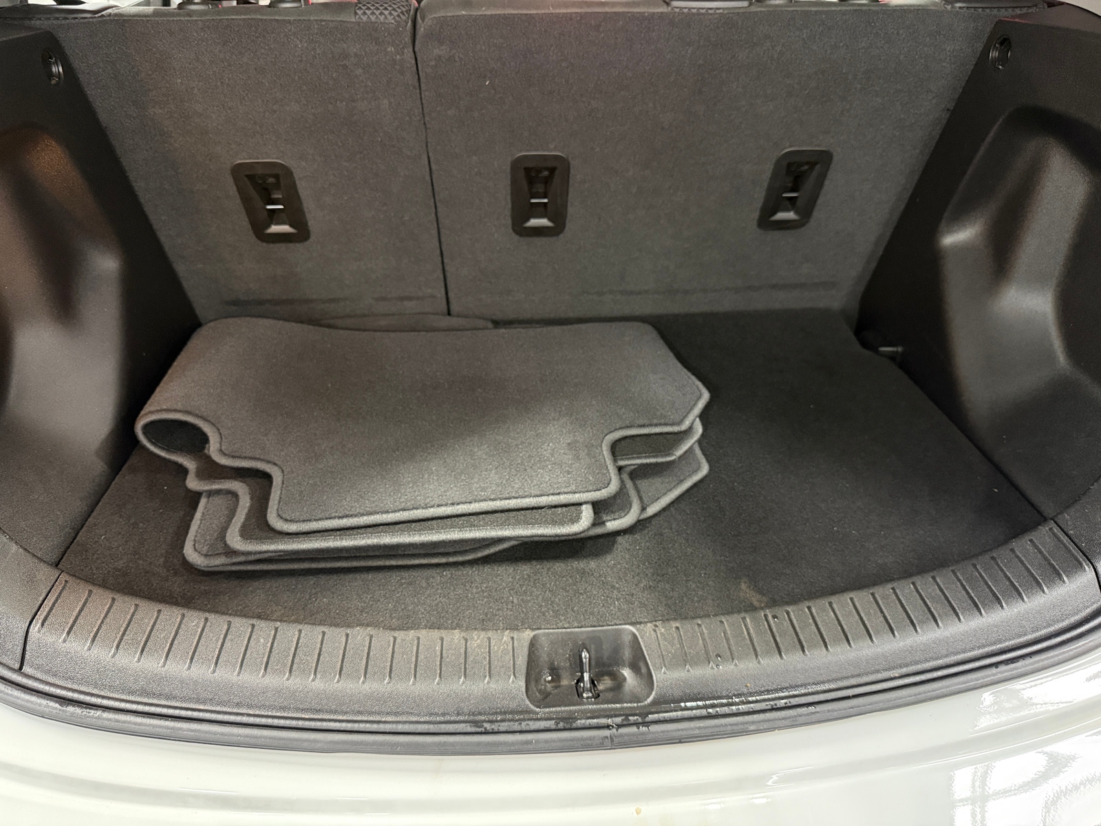 Thumbnail: 2022 Chevrolet Bolt EV - 7