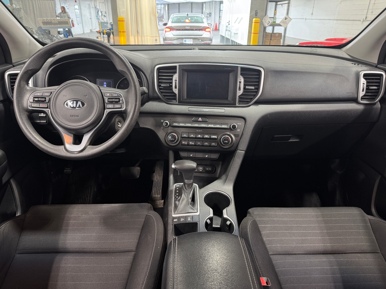 Thumbnail: 2018 Kia Sportage - 3