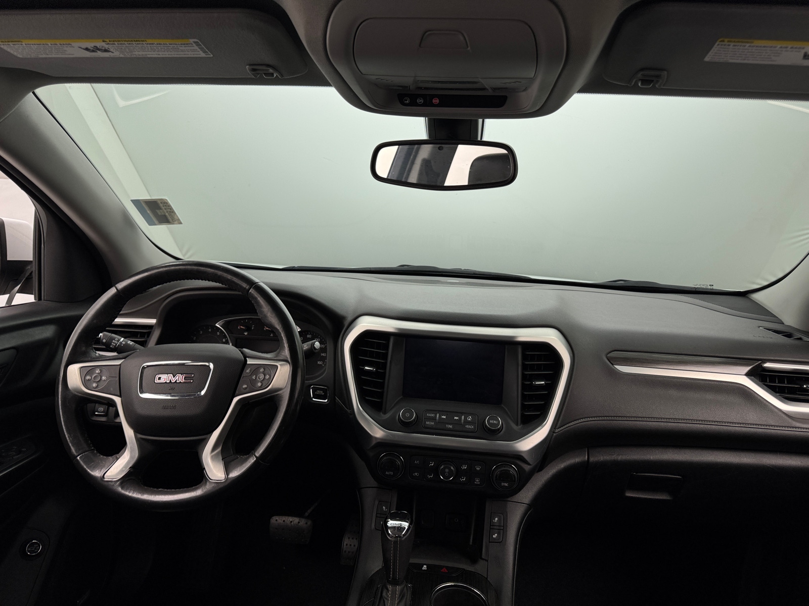 Thumbnail: 2018 GMC Acadia - 2