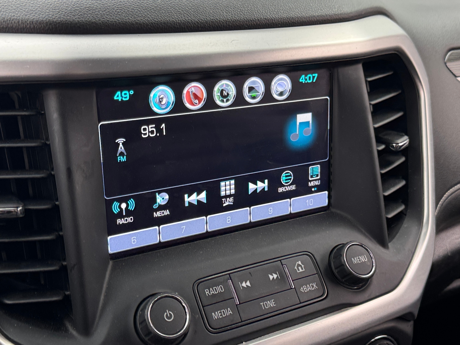 Thumbnail: 2018 GMC Acadia - 3