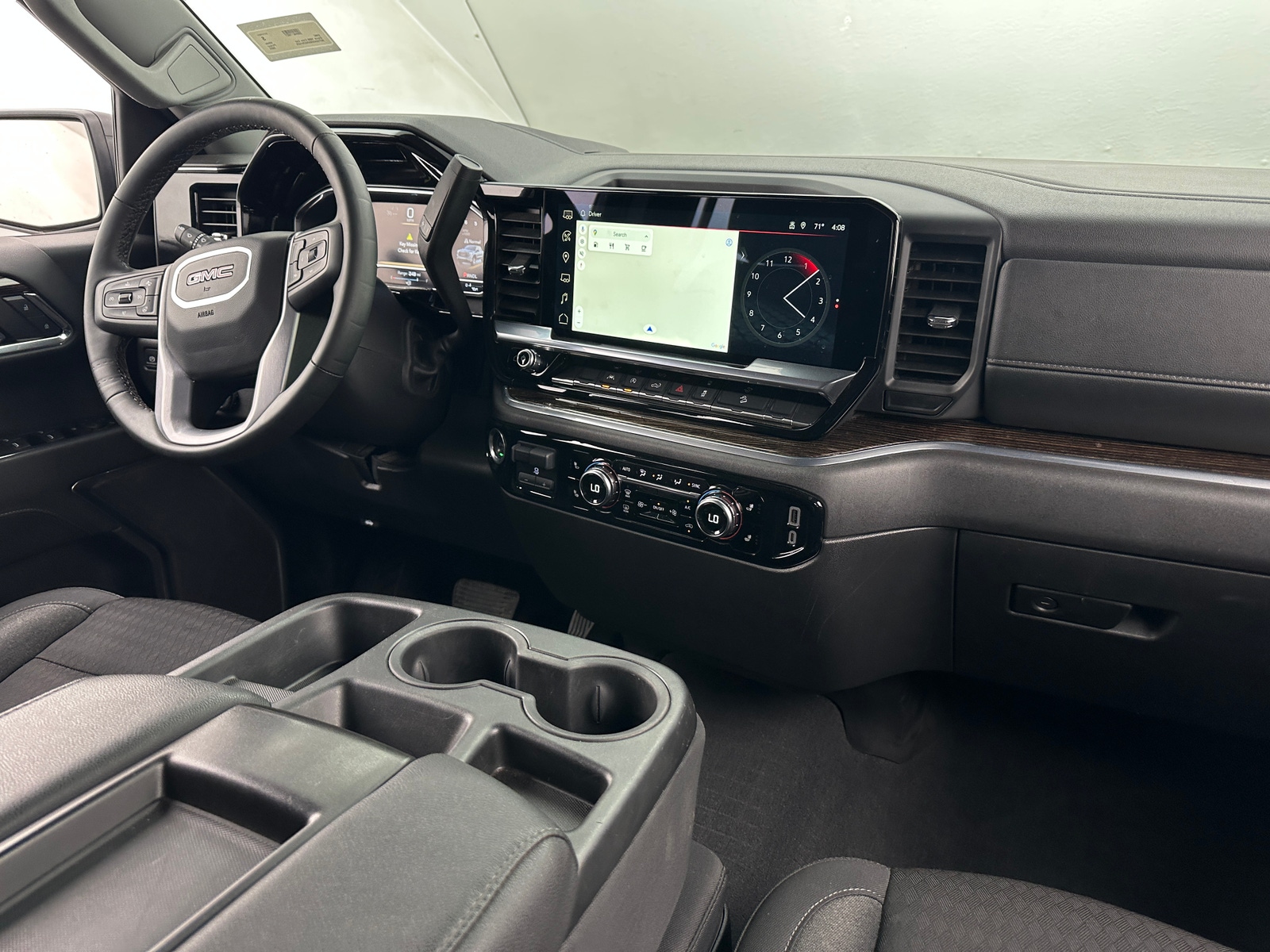 Thumbnail: 2024 GMC Sierra 1500 - 3