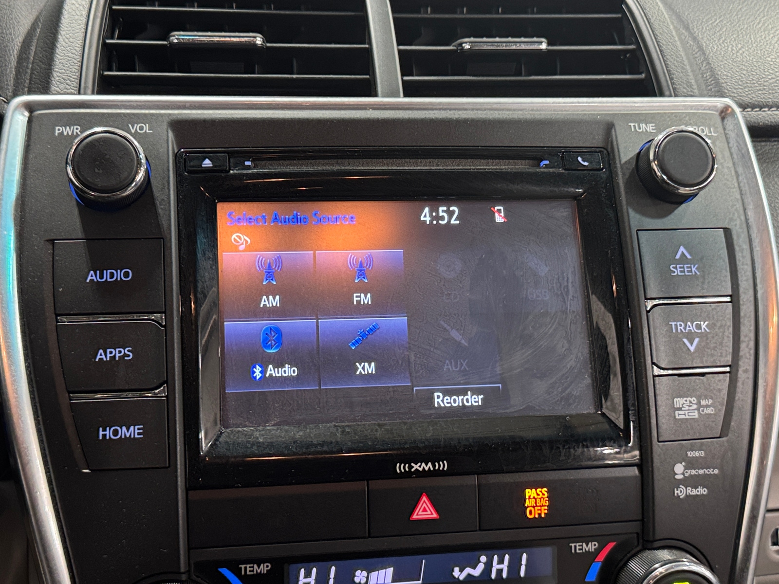 Thumbnail: 2016 Toyota Camry - 3