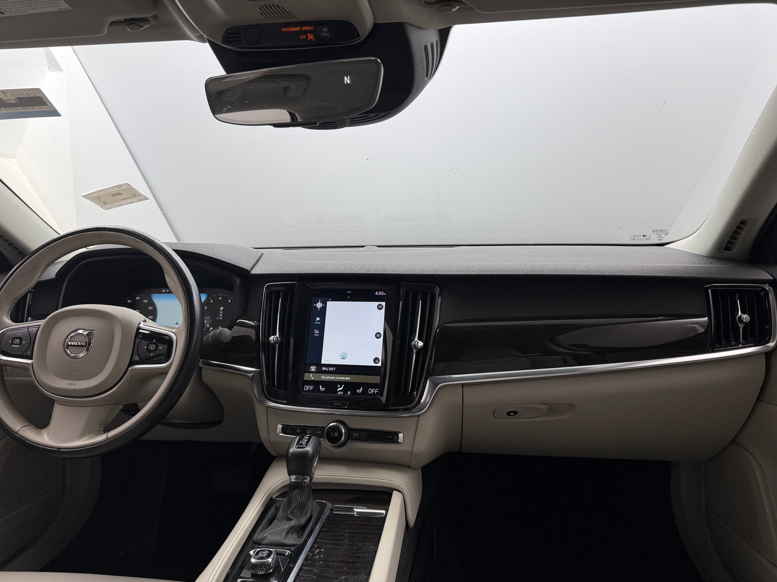 Thumbnail: 2018 Volvo S90 - 2