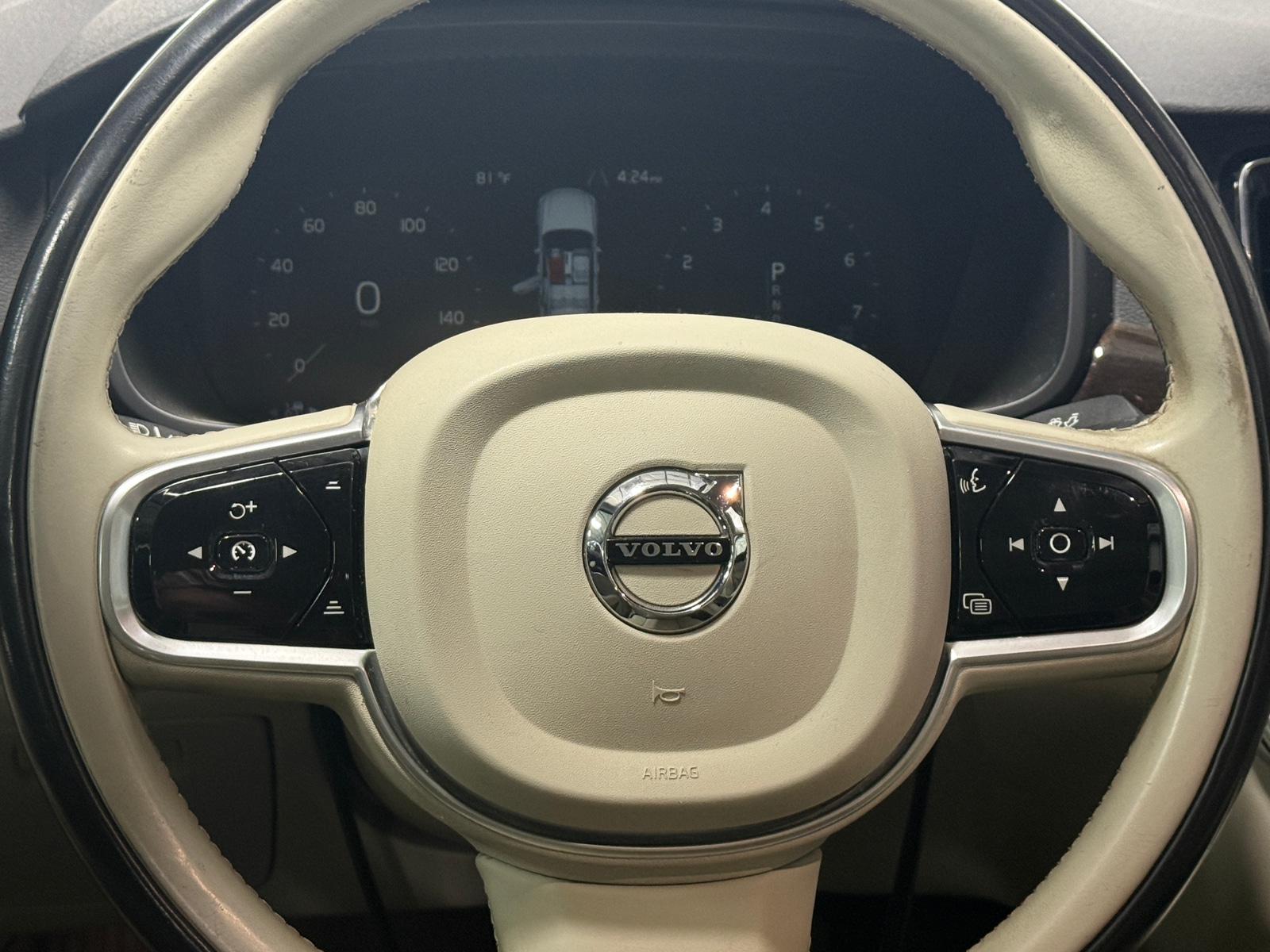 Thumbnail: 2018 Volvo S90 - 4