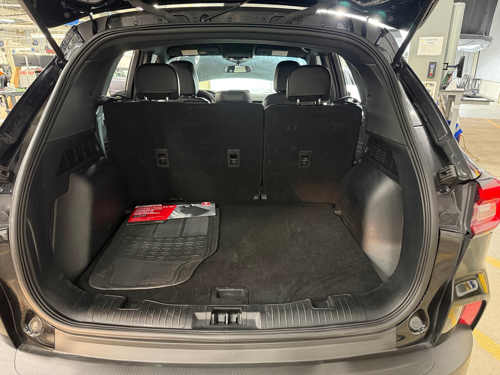 Thumbnail: 2025 Ford Escape - 7