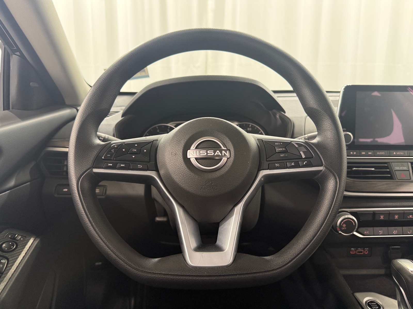 Thumbnail: 2025 Nissan Altima - 5