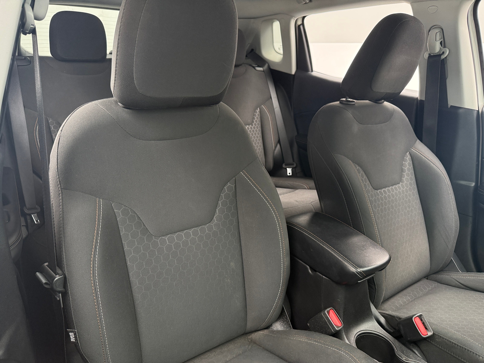 Thumbnail: 2019 Jeep Compass - 2