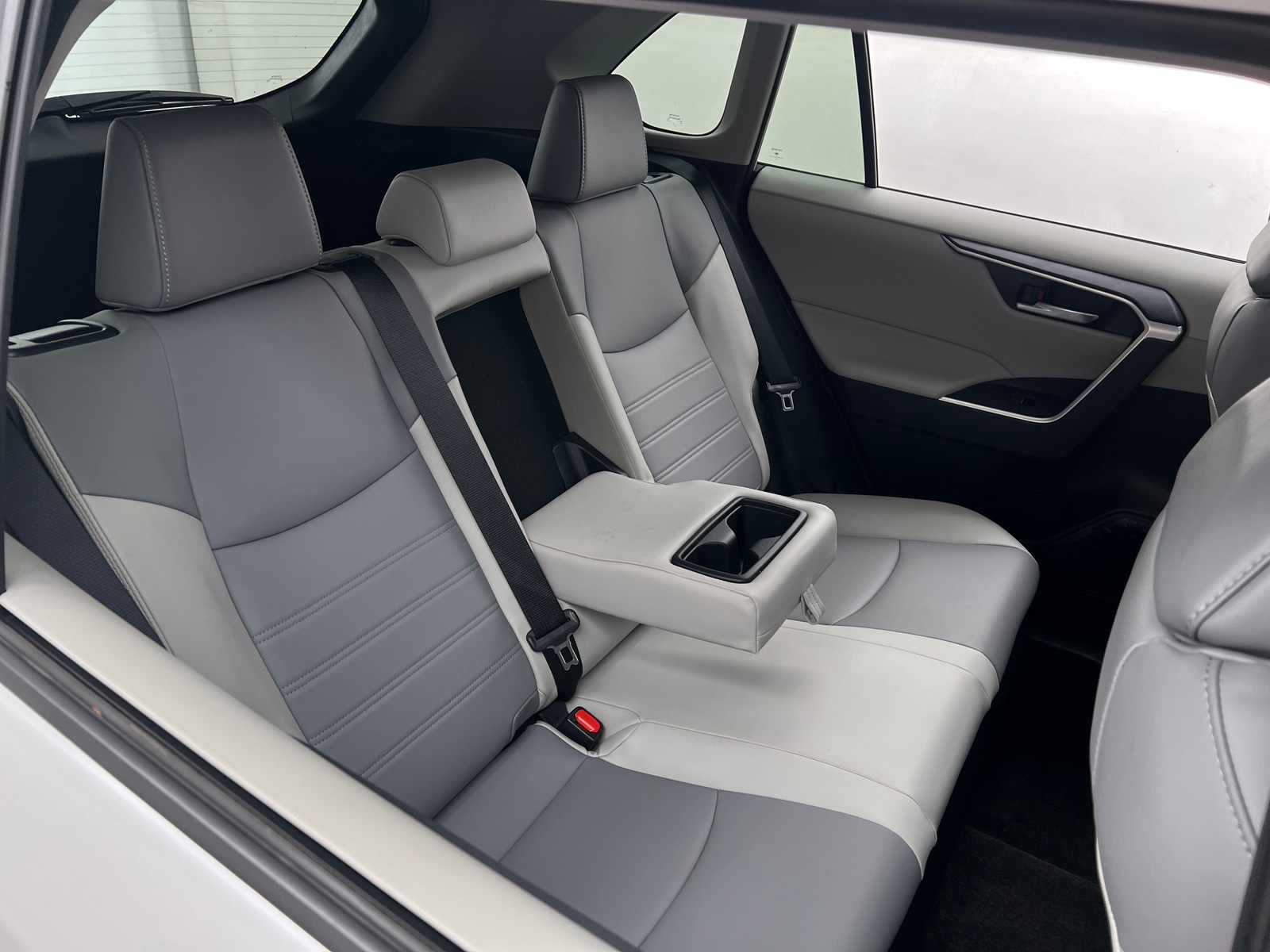 Thumbnail: 2024 Toyota RAV4 - 5