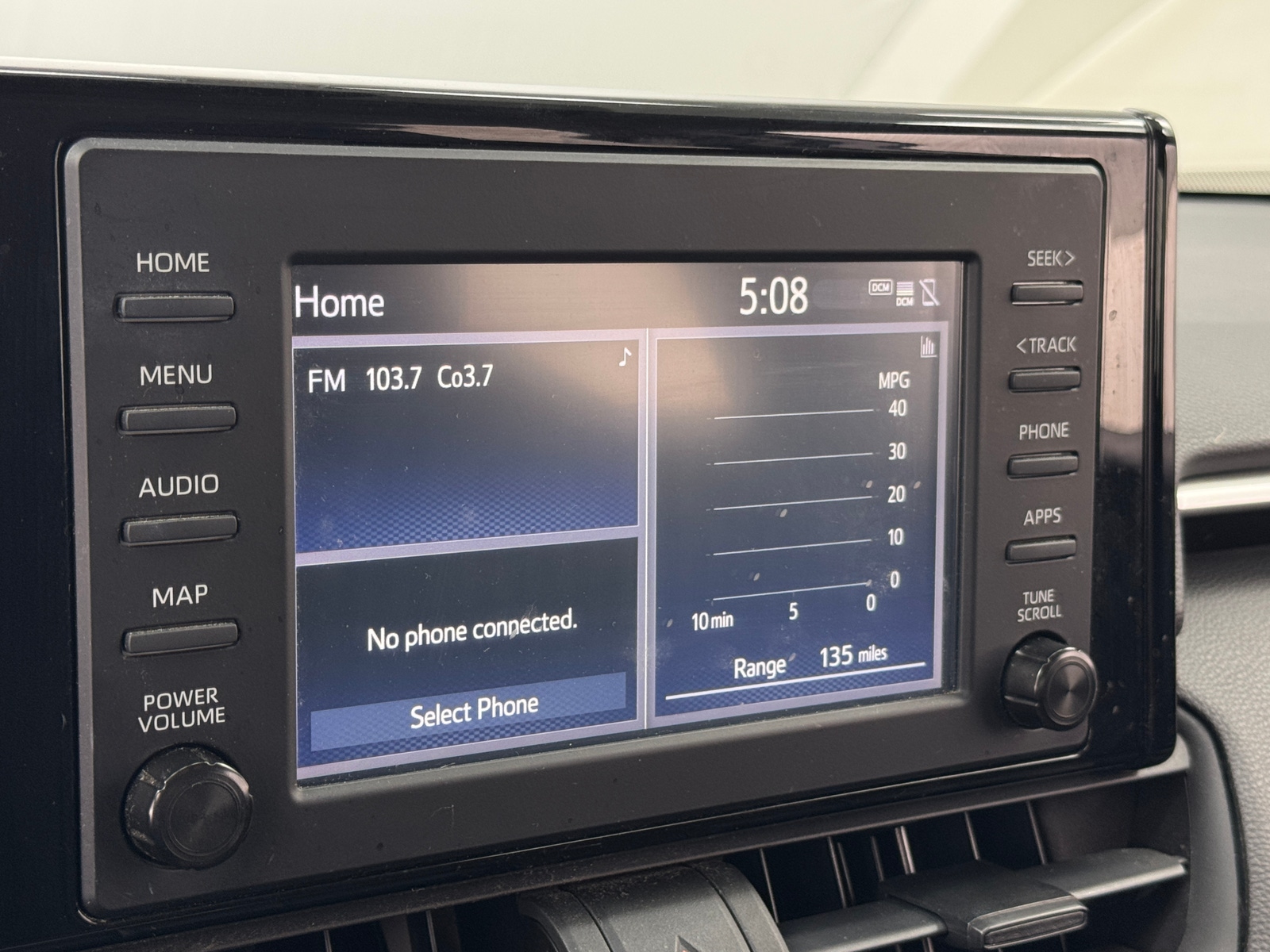 Thumbnail: 2019 Toyota RAV4 - 4