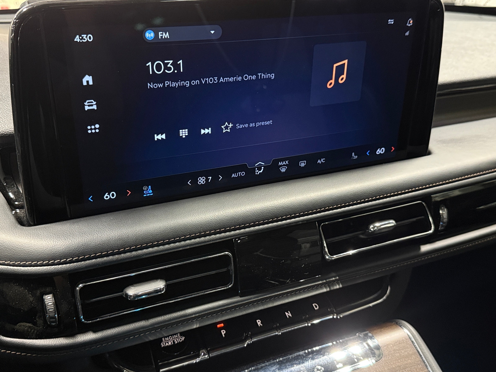 Thumbnail: 2025 Lincoln Aviator - 3