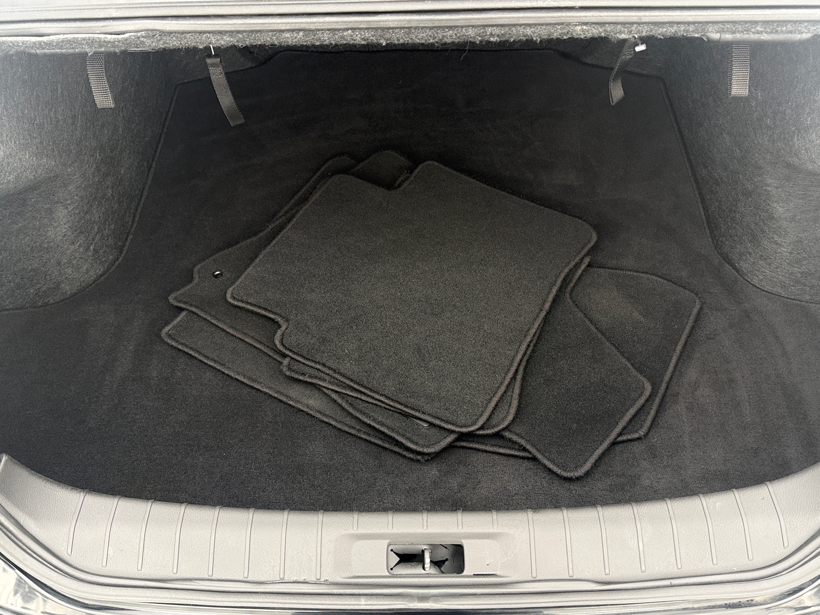 Thumbnail: 2022 Nissan Maxima - 6