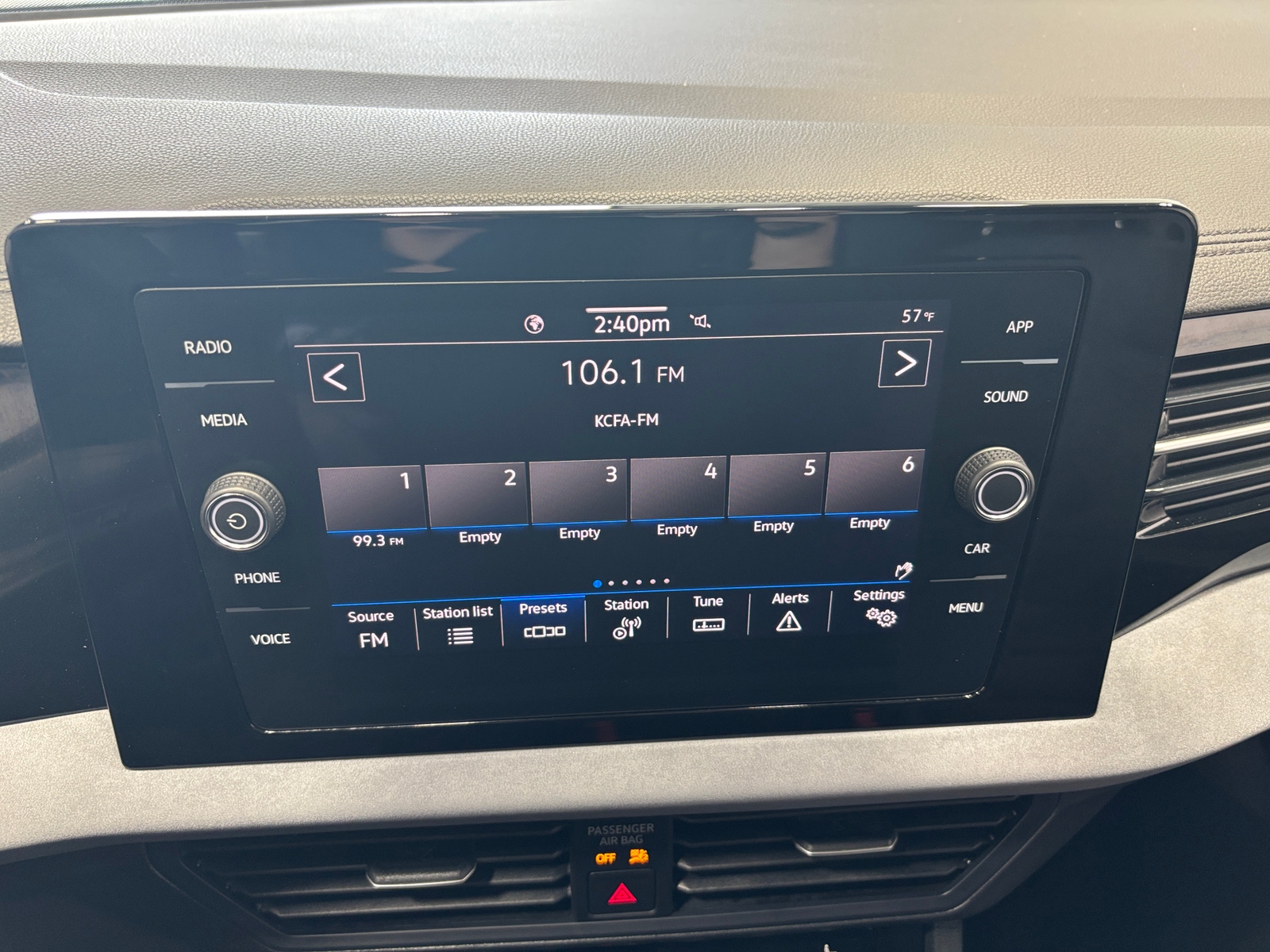 Thumbnail: 2025 Volkswagen Jetta - 4