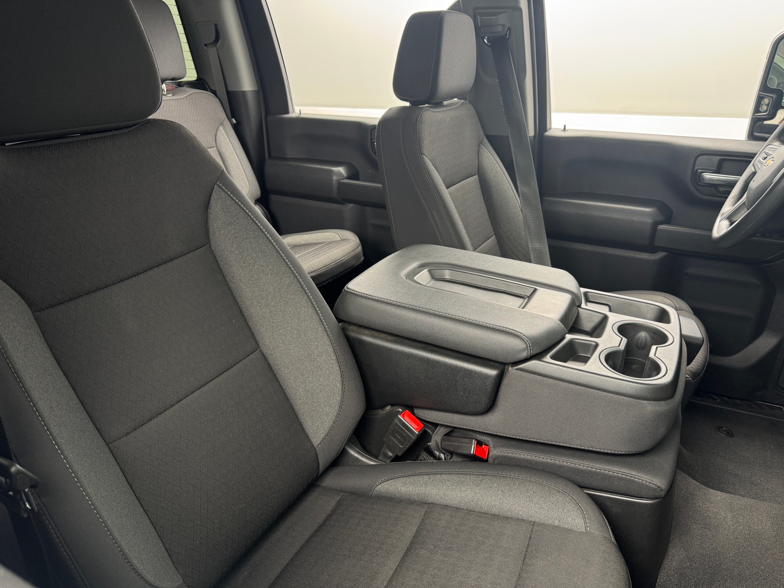 Thumbnail: 2025 Chevrolet Silverado 2500 - 2