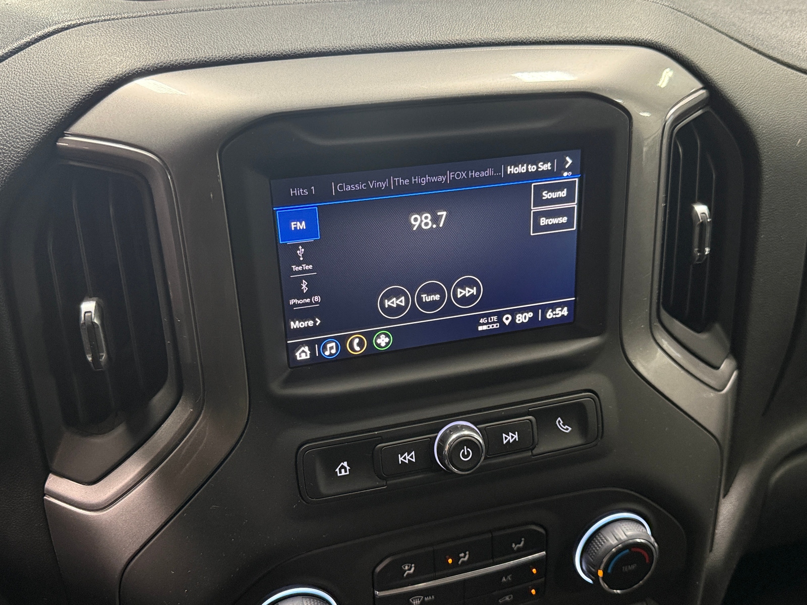 Thumbnail: 2025 Chevrolet Silverado 2500 - 4