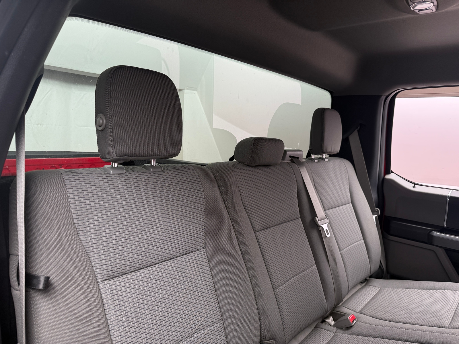 Thumbnail: 2017 Ford Econoline - 6