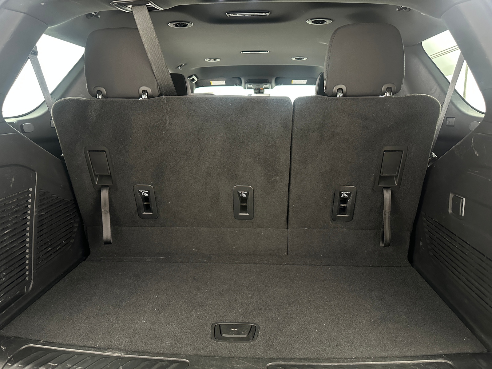 Thumbnail: 2022 Chevrolet Tahoe - 7