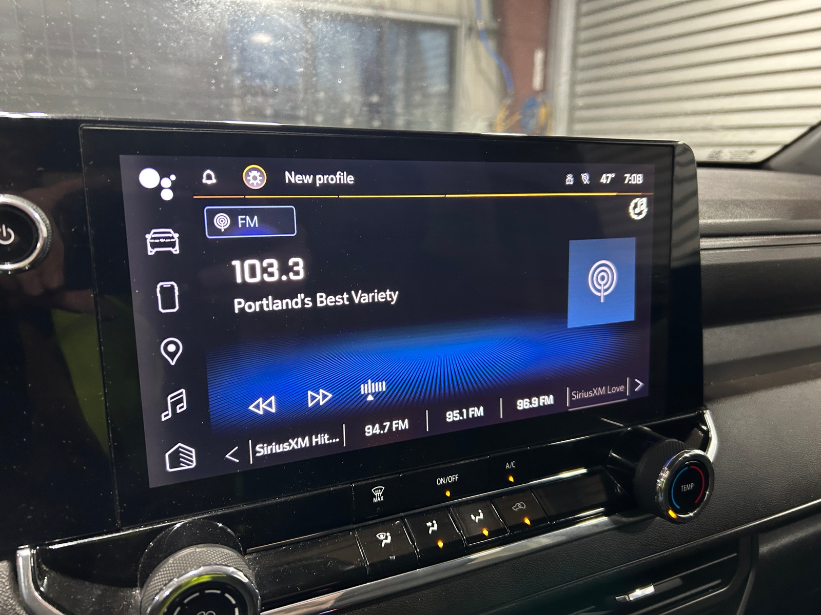 Thumbnail: 2023 Chevrolet Colorado - 4