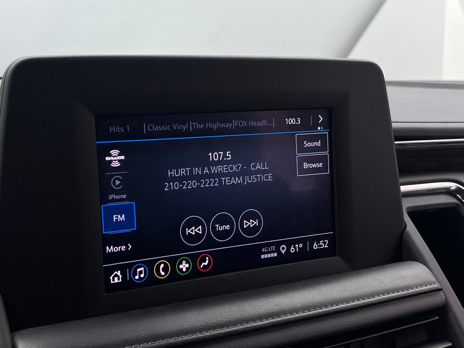 Thumbnail: 2023 Chevrolet Suburban - 4