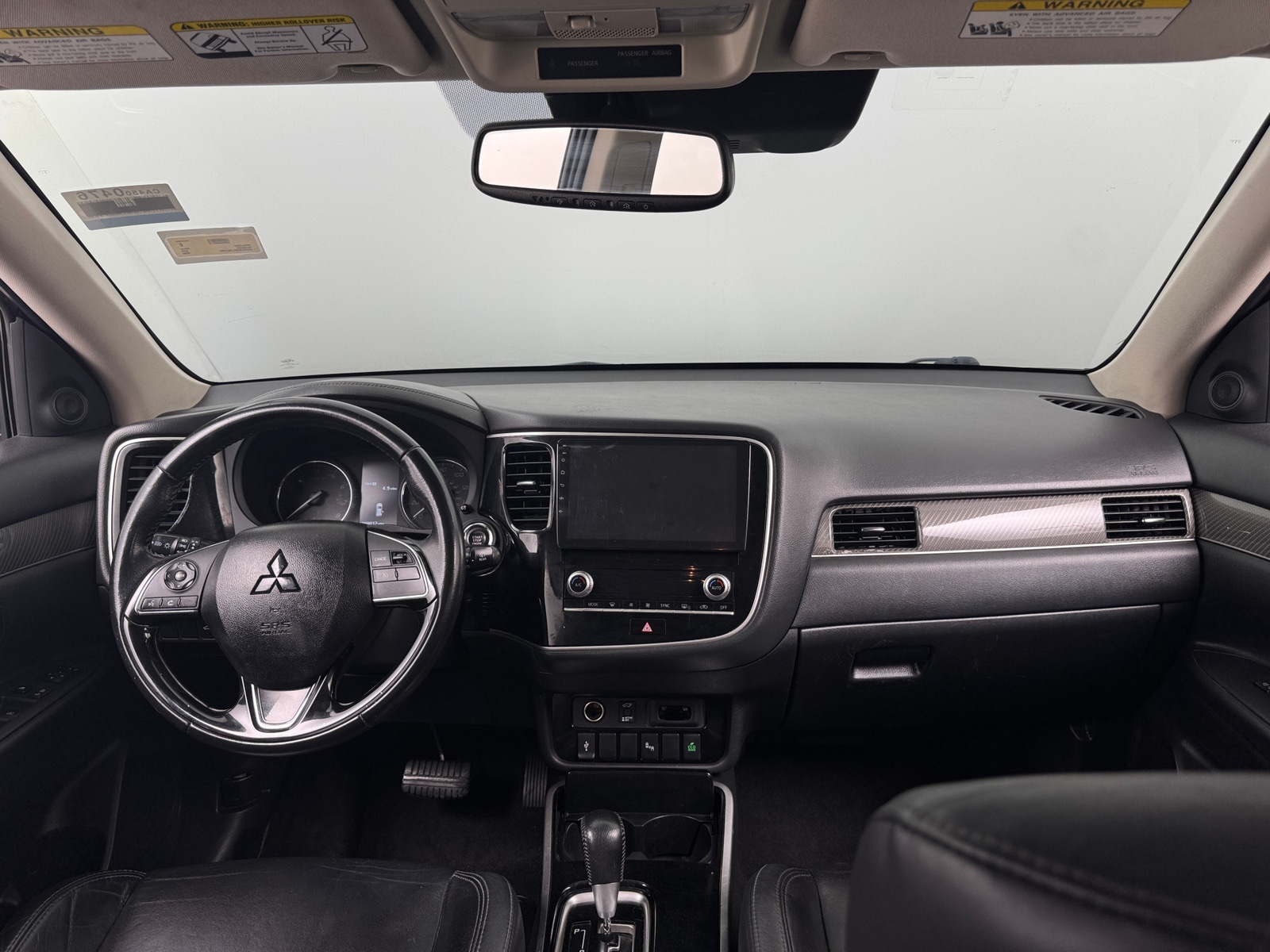 Thumbnail: 2020 Mitsubishi Outlander - 2