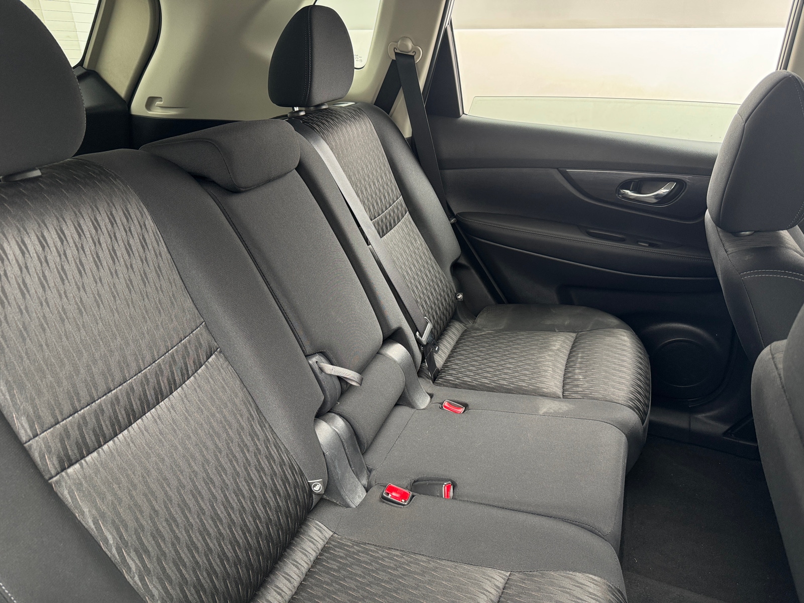 Thumbnail: 2017 Nissan Rogue - 6