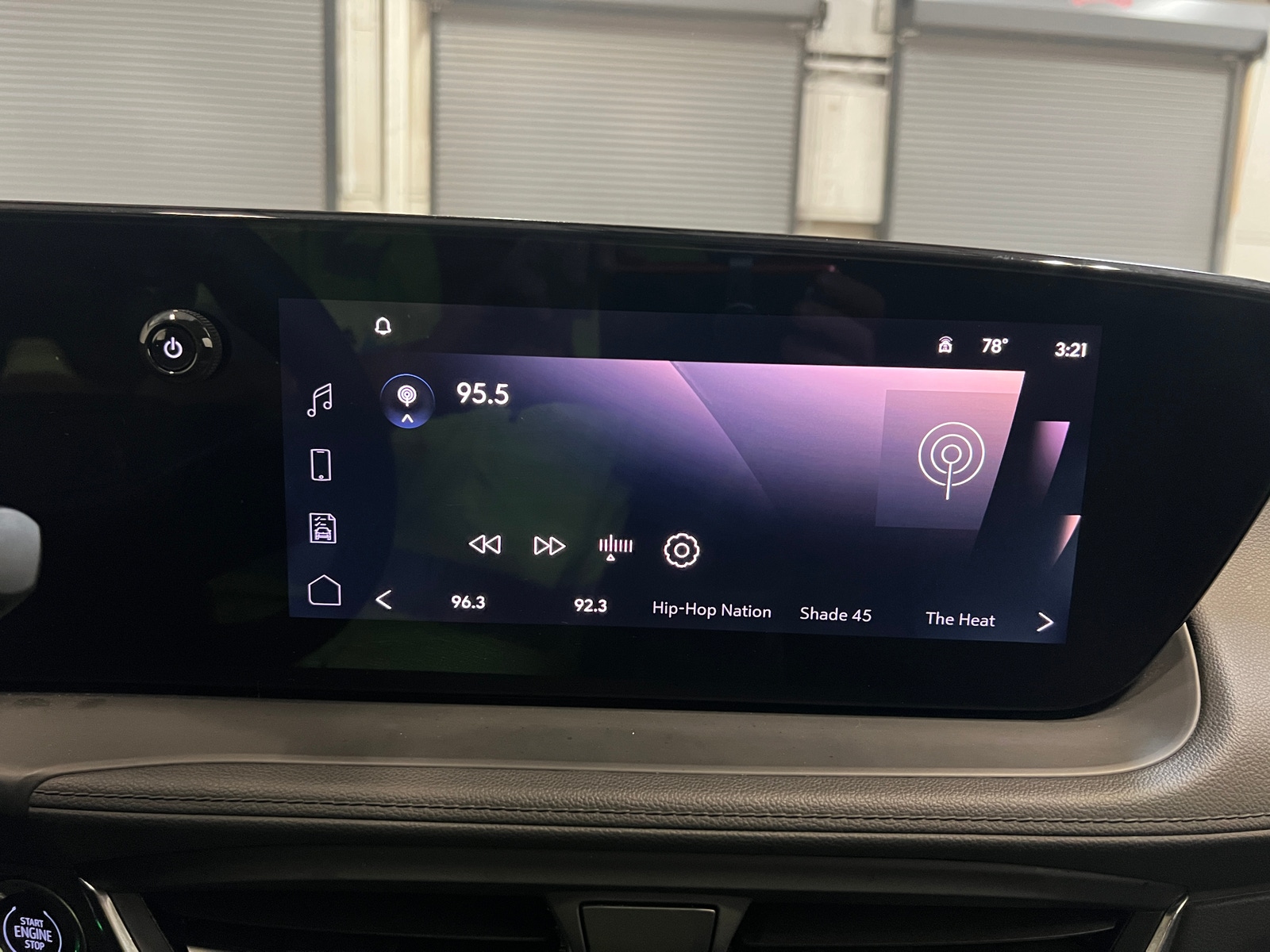 Thumbnail: 2025 Buick Encore GX - 4