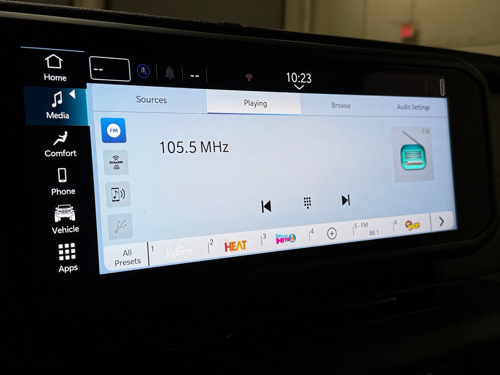 Thumbnail: 2025 Jeep Wrangler - 4