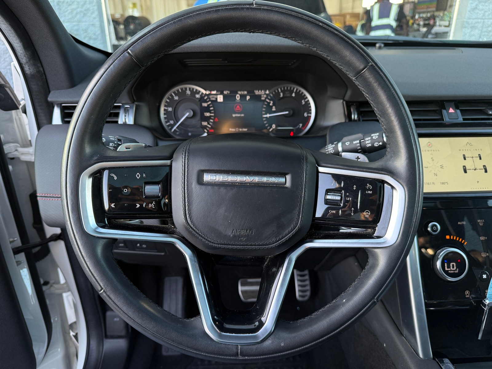 Thumbnail: 2023 Land Rover Discovery Sport - 4