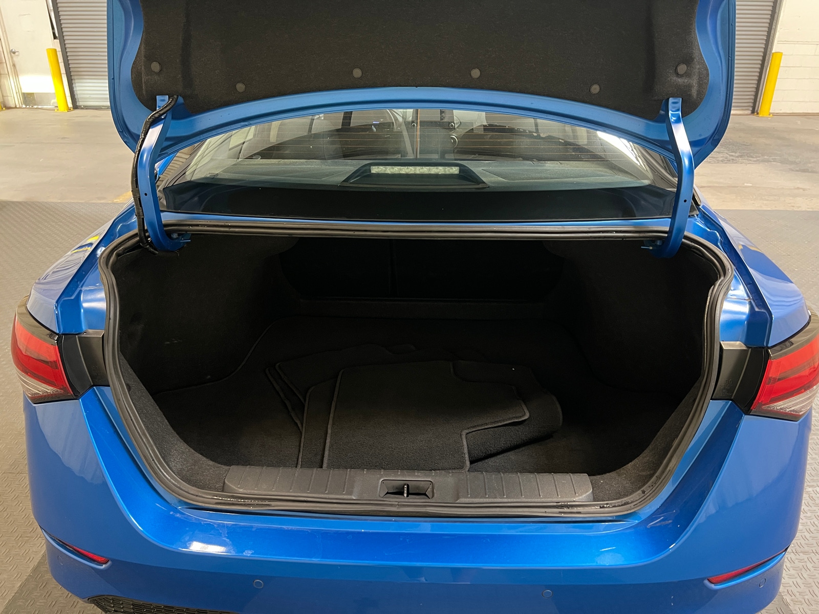 Thumbnail: 2025 Nissan Sentra - 7