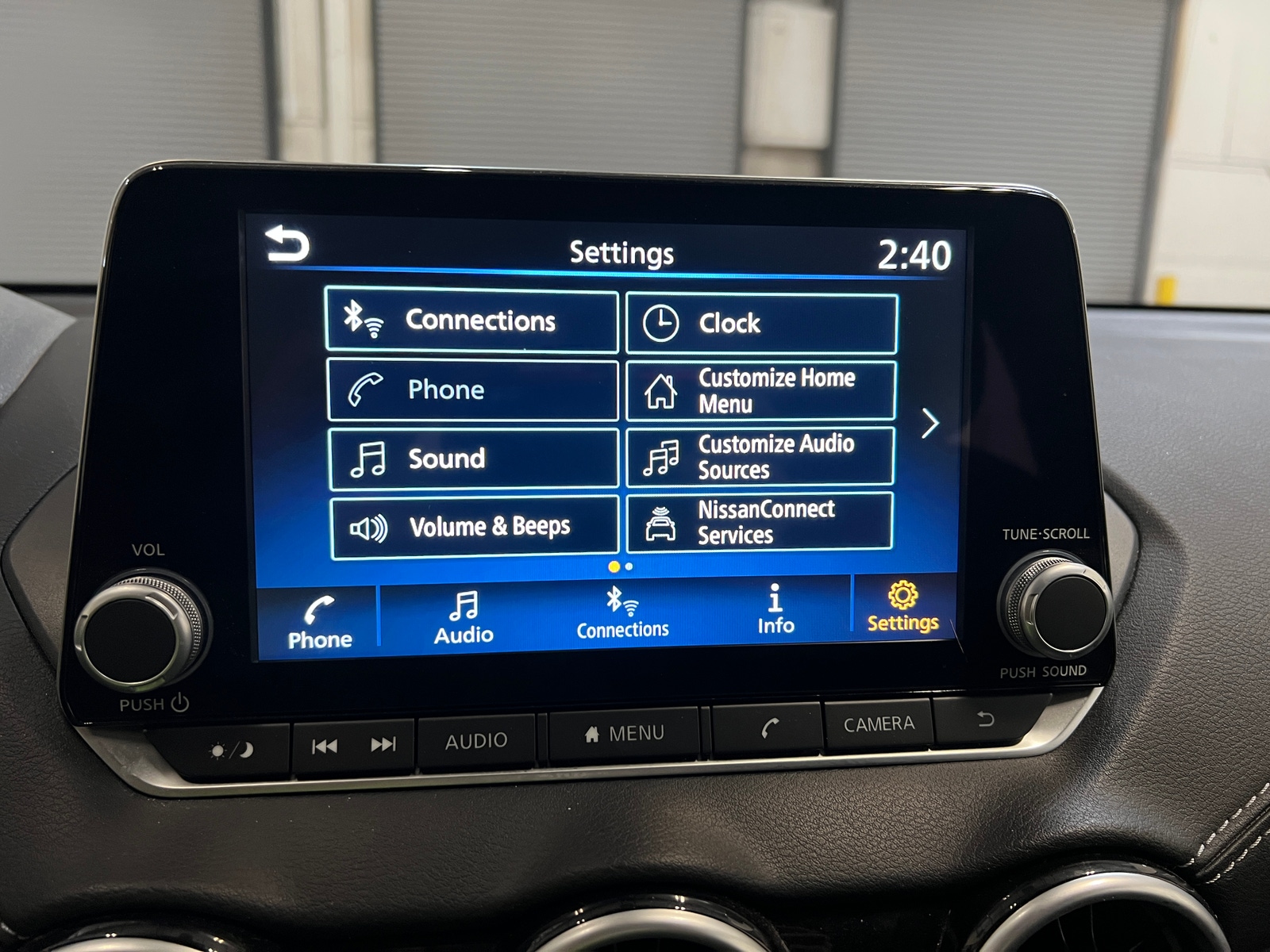 Thumbnail: 2025 Nissan Sentra - 4