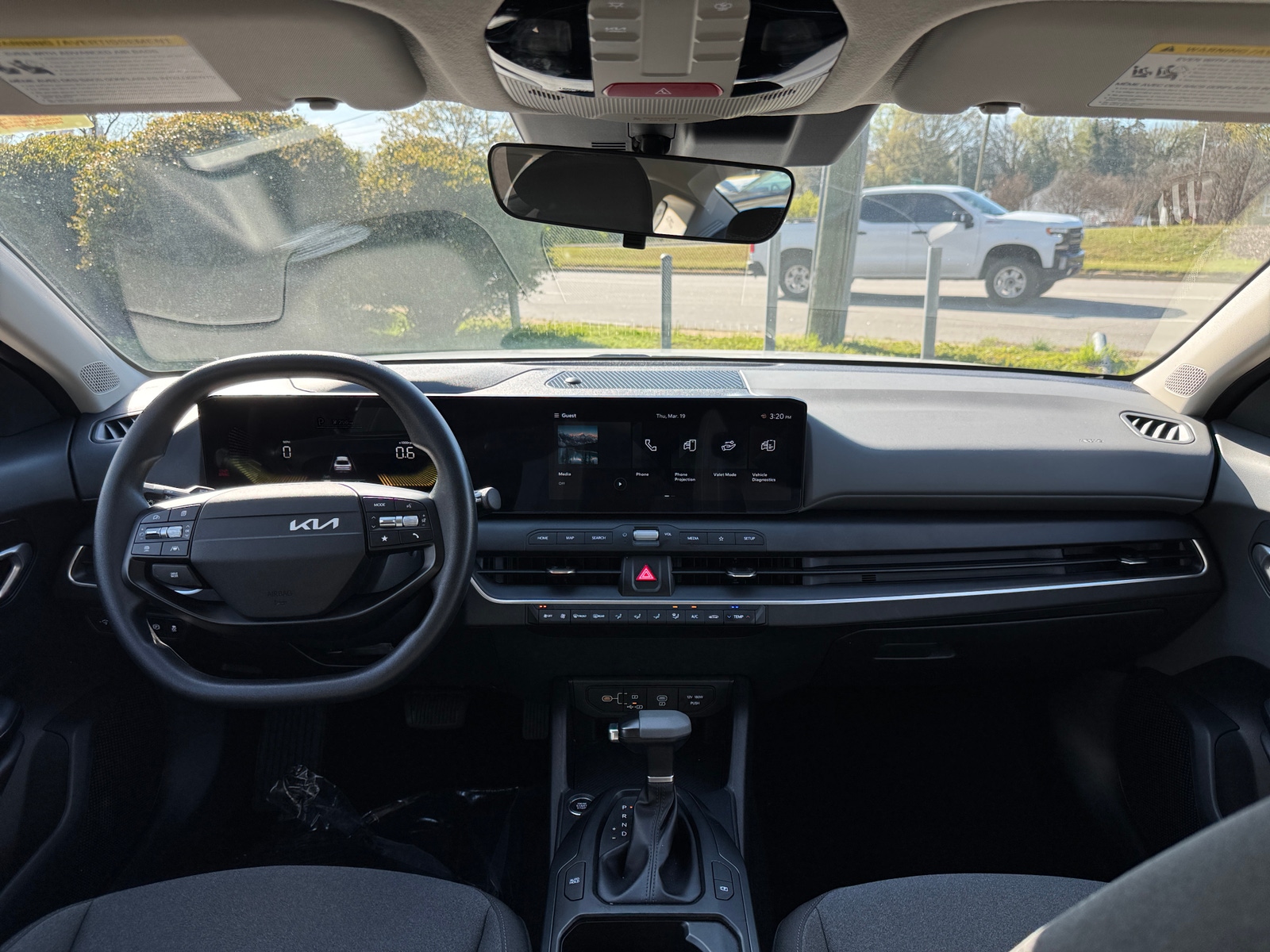 Thumbnail: 2025 Kia K4 - 3