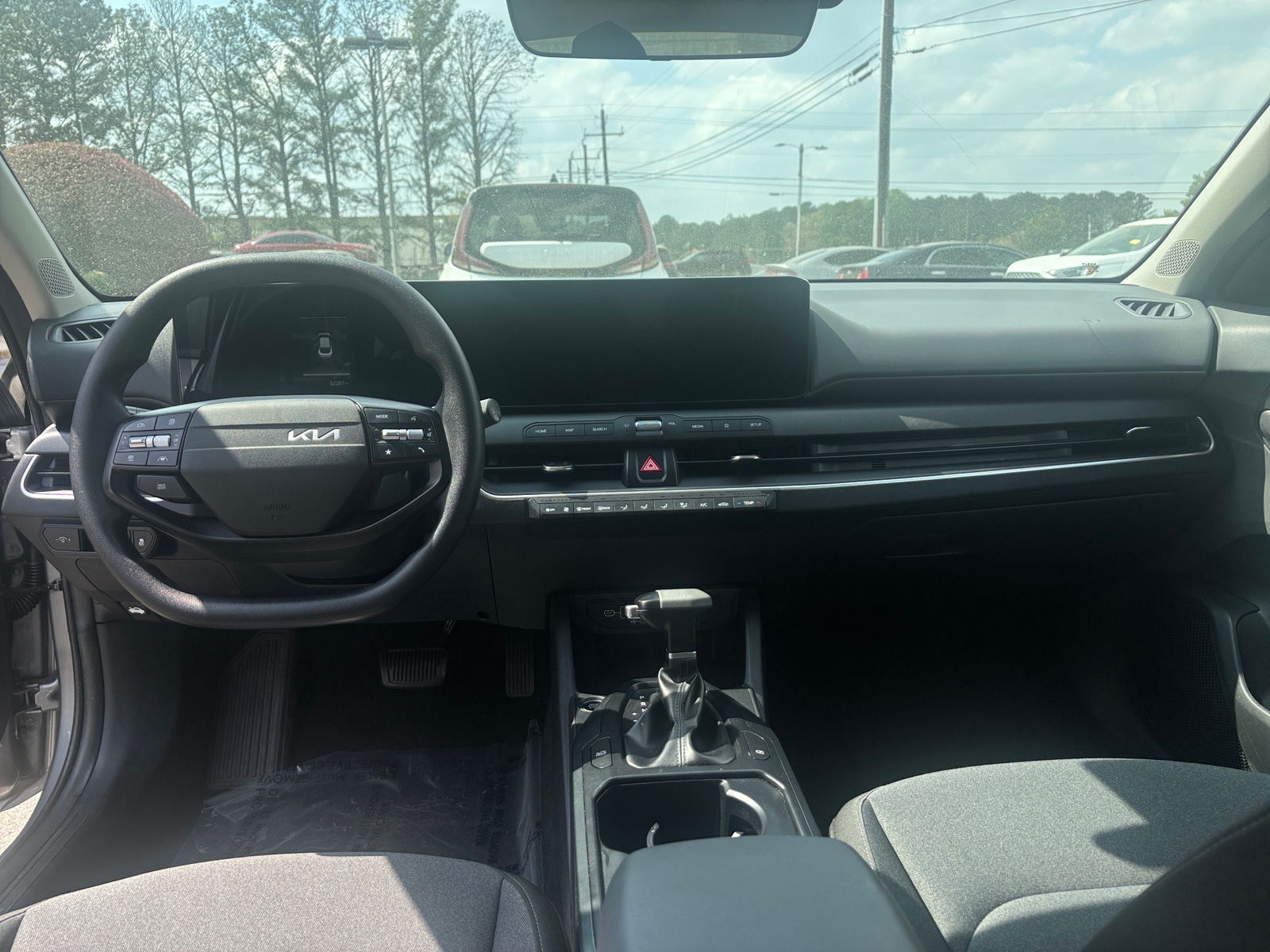 Thumbnail: 2025 Kia K4 - 3