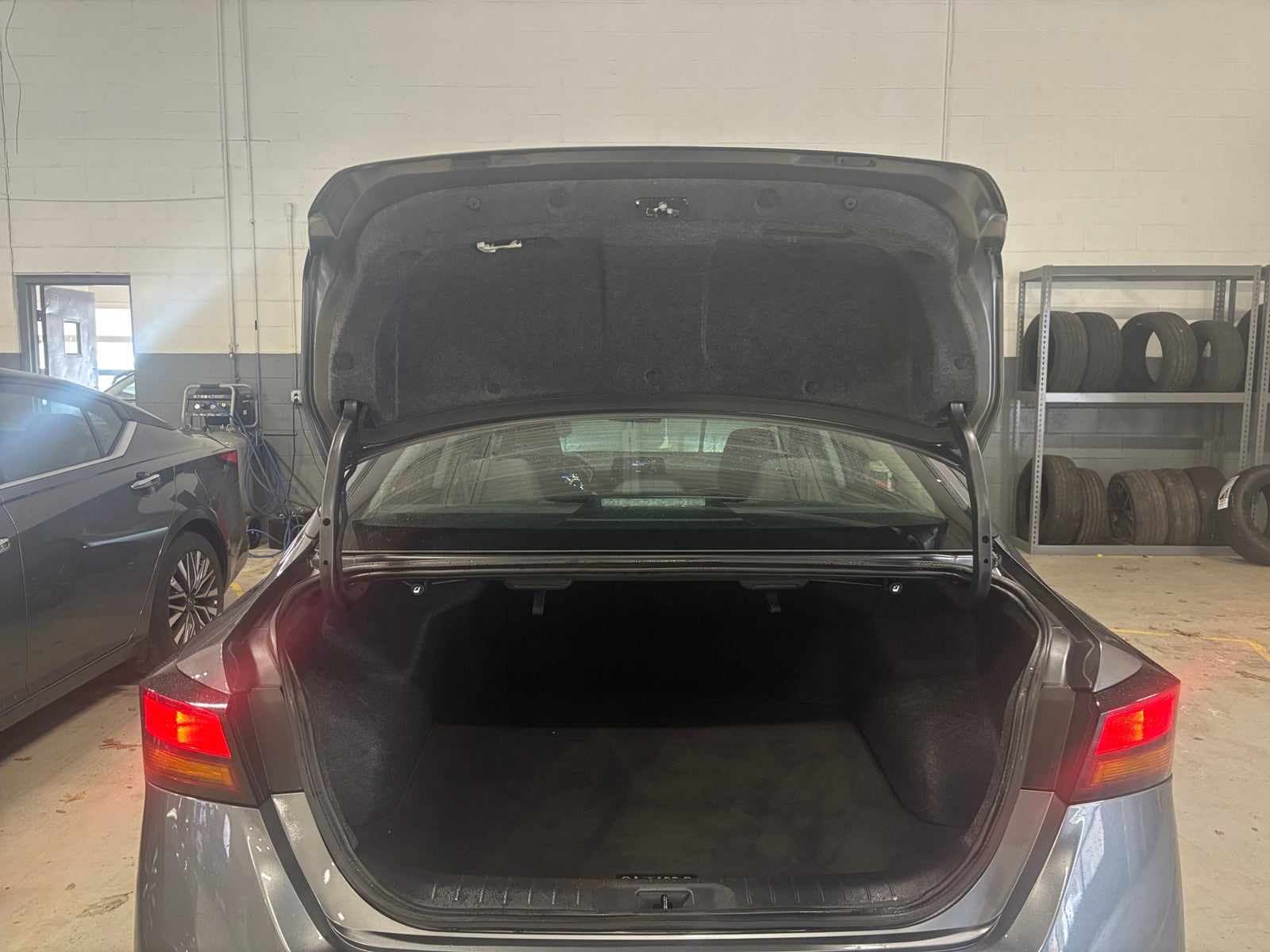 Thumbnail: 2025 Nissan Altima - 7