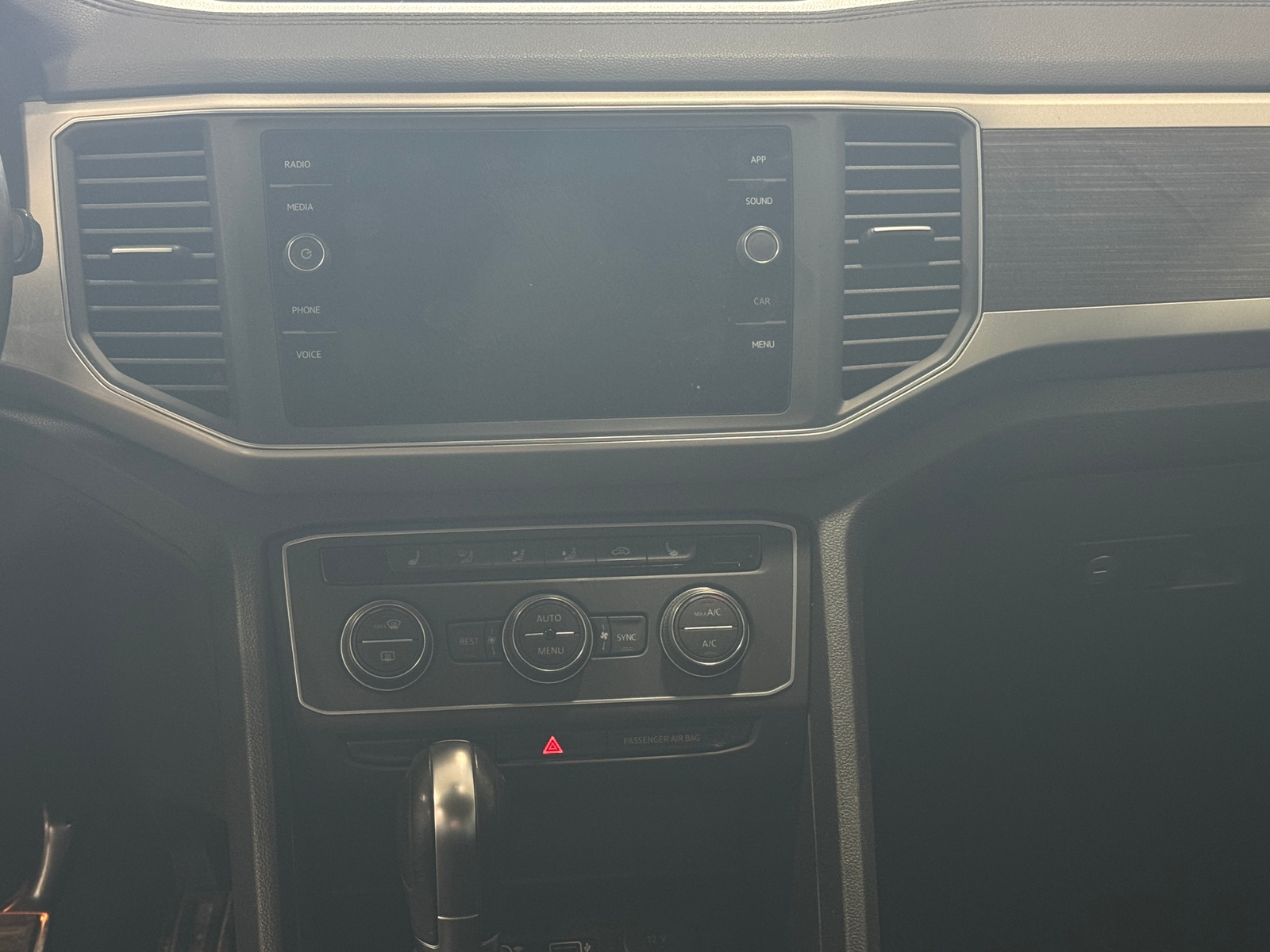 Thumbnail: 2019 Volkswagen Atlas - 3