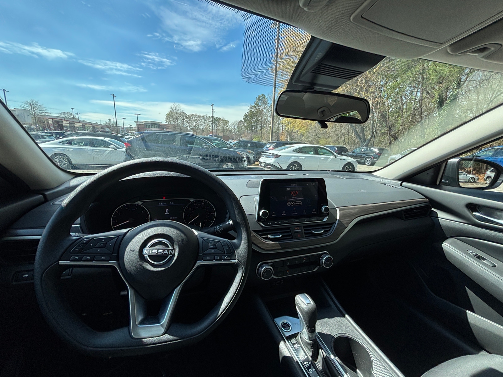 Thumbnail: 2025 Nissan Altima - 3