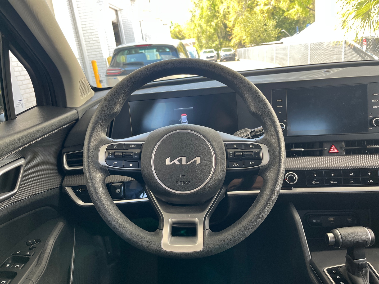Thumbnail: 2025 Kia Sportage - 5