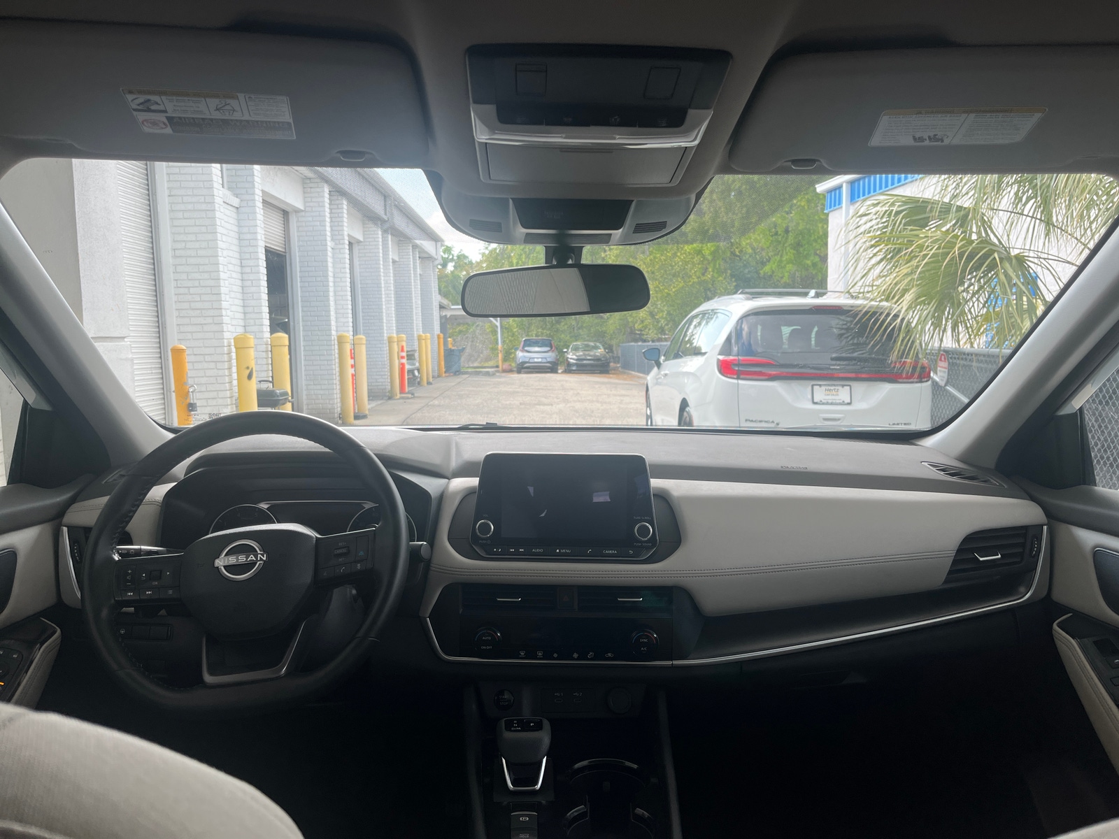 Thumbnail: 2025 Nissan Rogue - 3