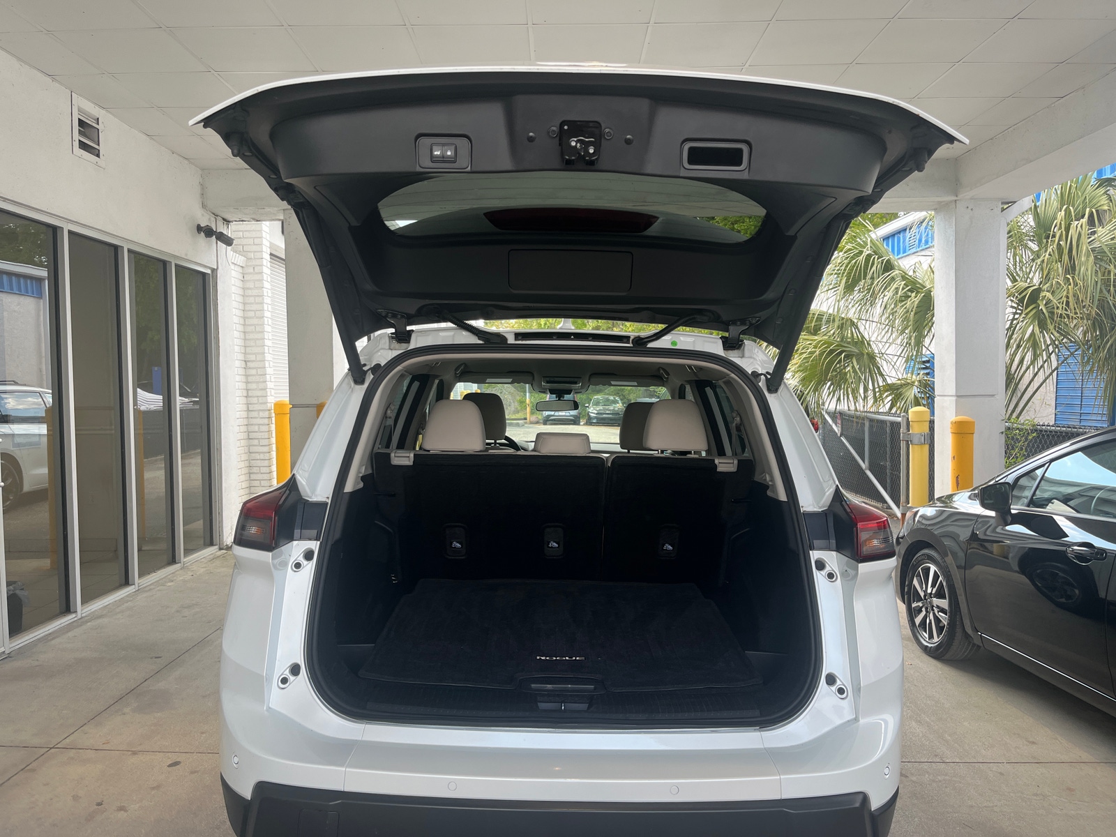 Thumbnail: 2025 Nissan Rogue - 5