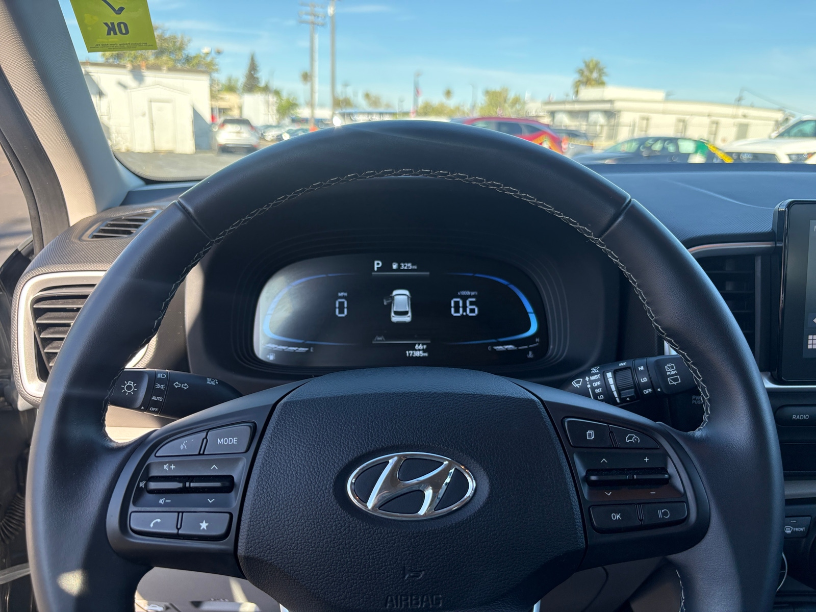 Thumbnail: 2025 Hyundai Venue - 5