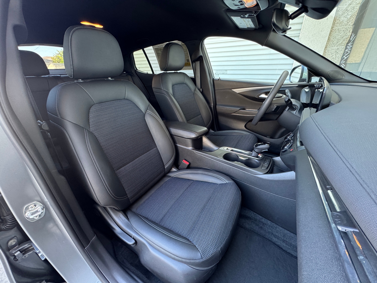 Thumbnail: 2025 Buick Envista - 2