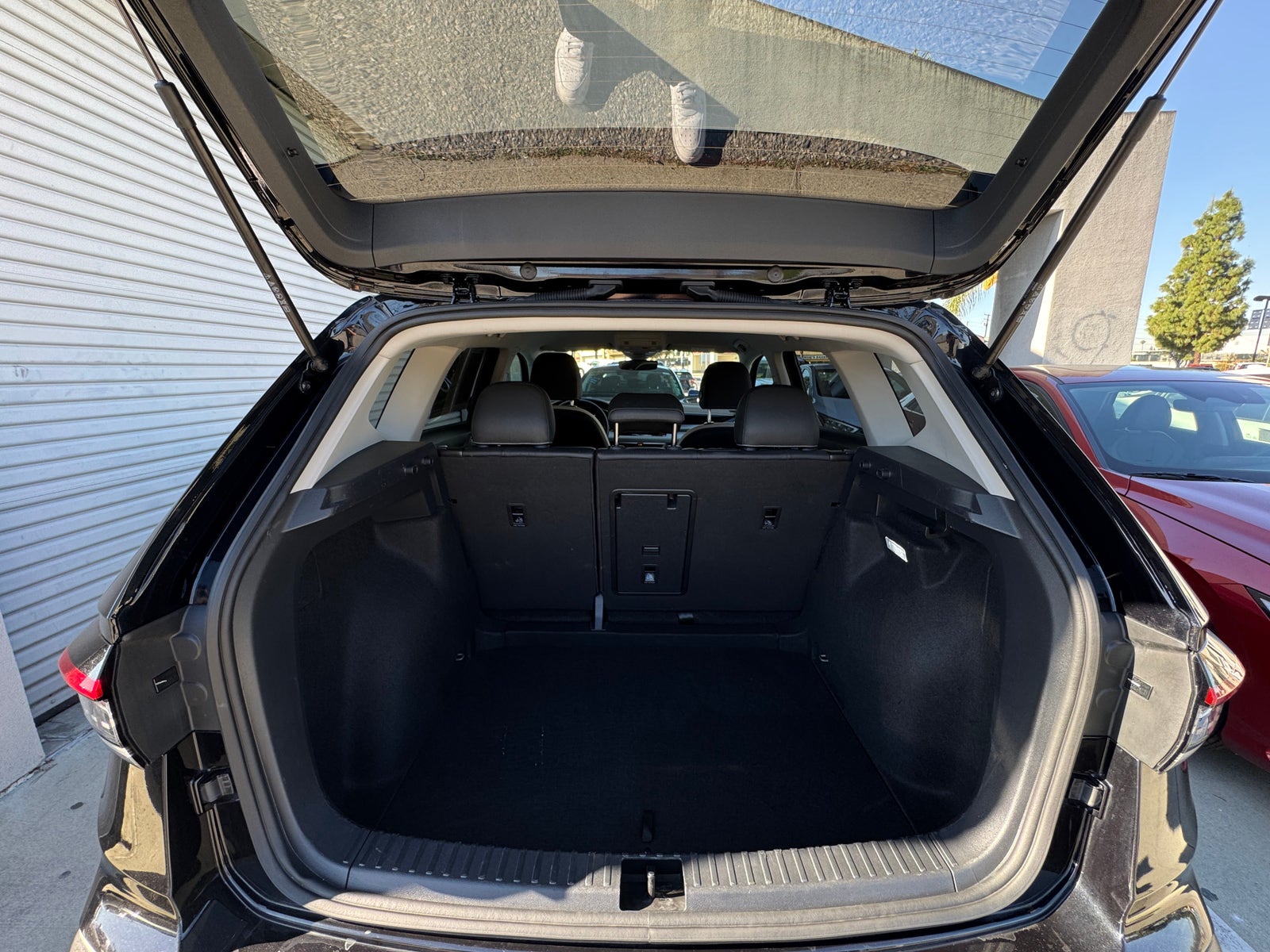 Thumbnail: 2025 Volkswagen Taos - 7