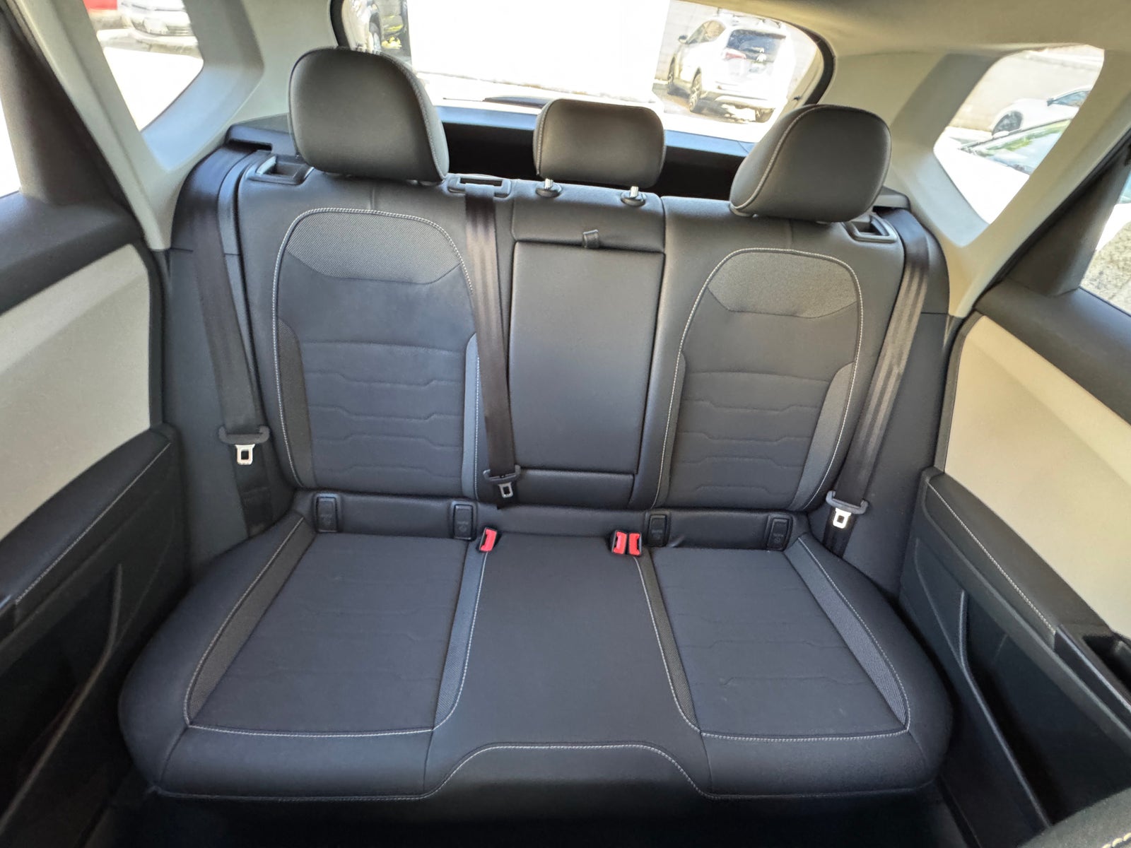 Thumbnail: 2025 Volkswagen Taos - 6