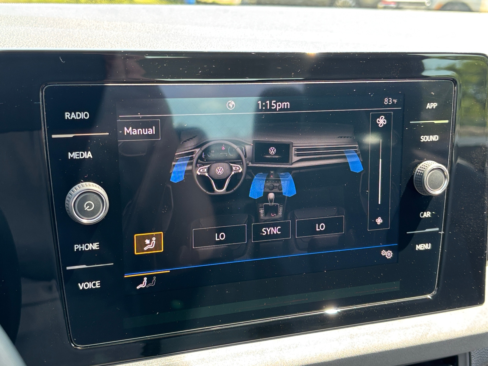 Thumbnail: 2025 Volkswagen Jetta - 4