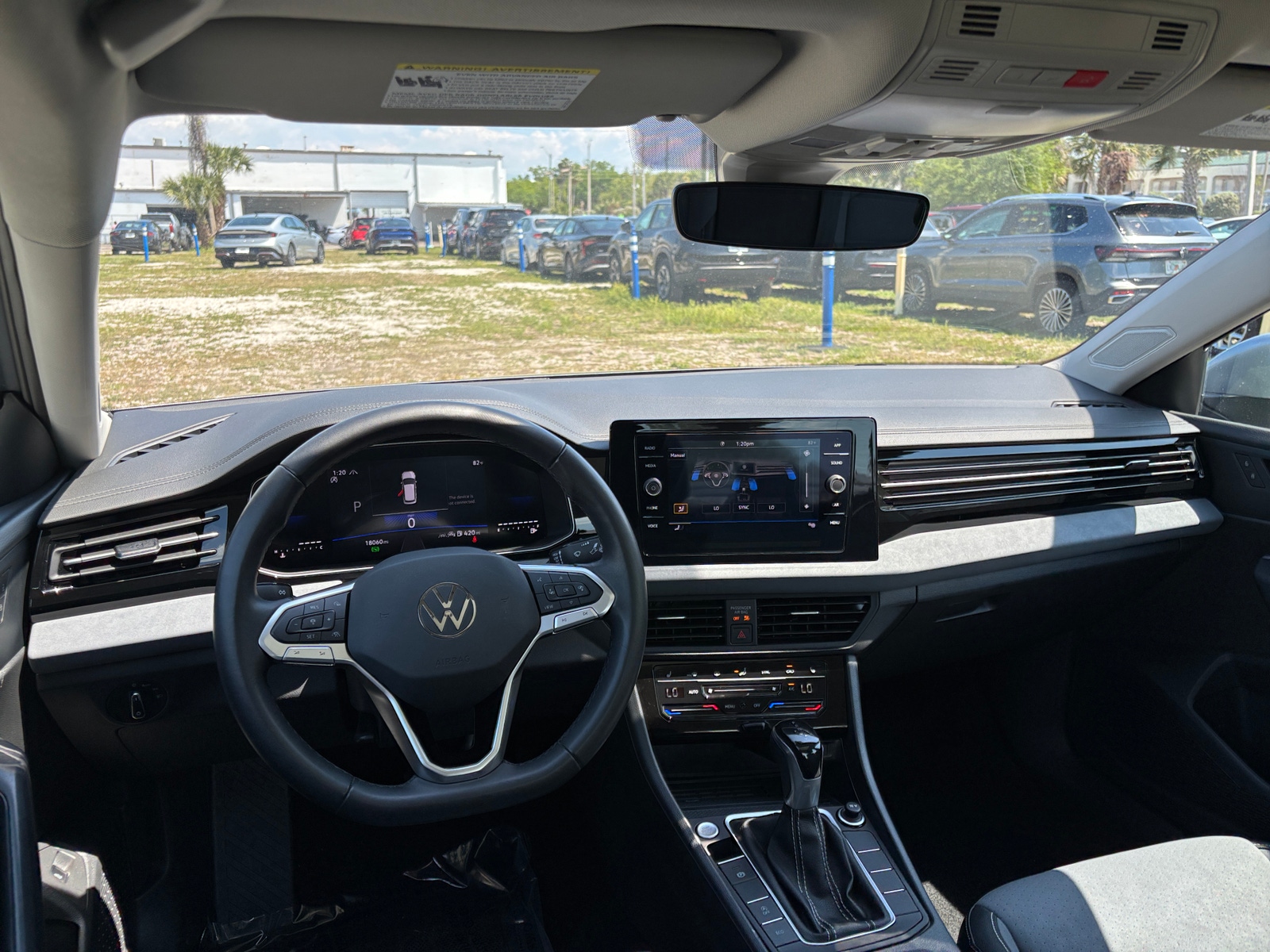 Thumbnail: 2025 Volkswagen Jetta - 3