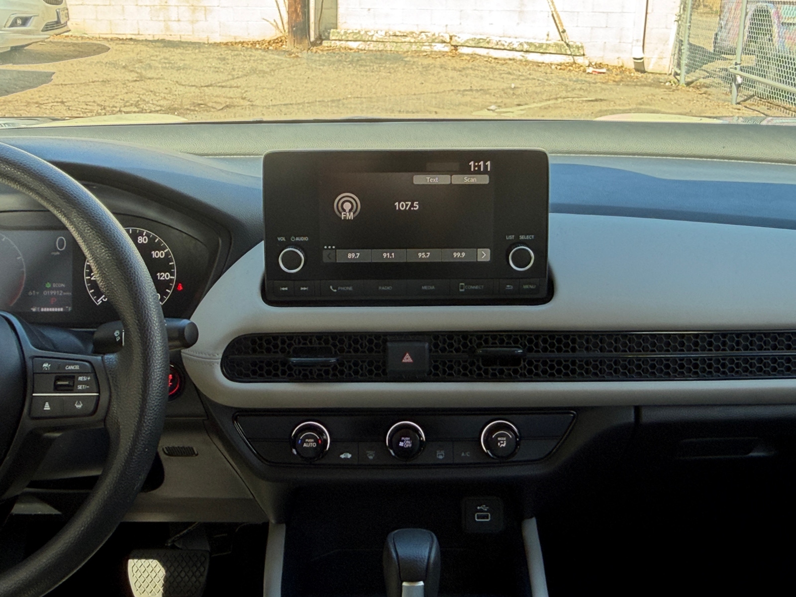 Thumbnail: 2025 Honda HR-V - 4