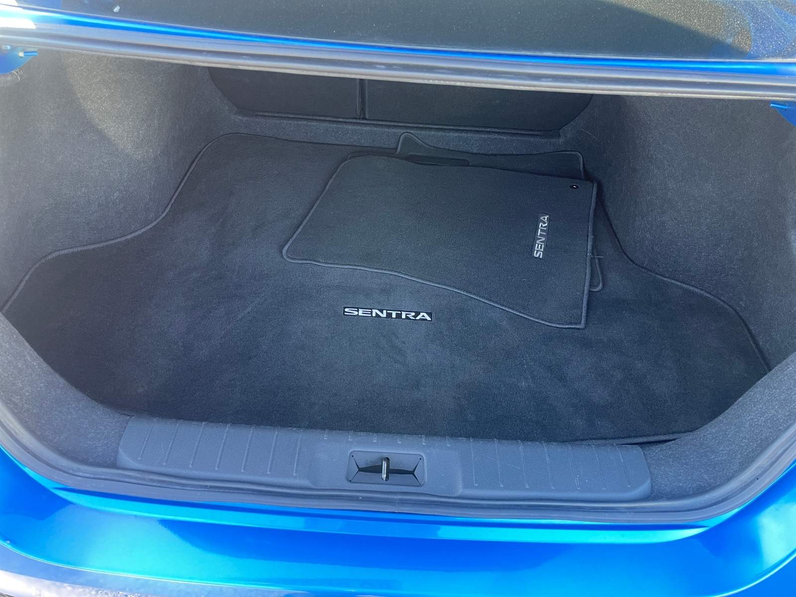 Thumbnail: 2025 Nissan Sentra - 6