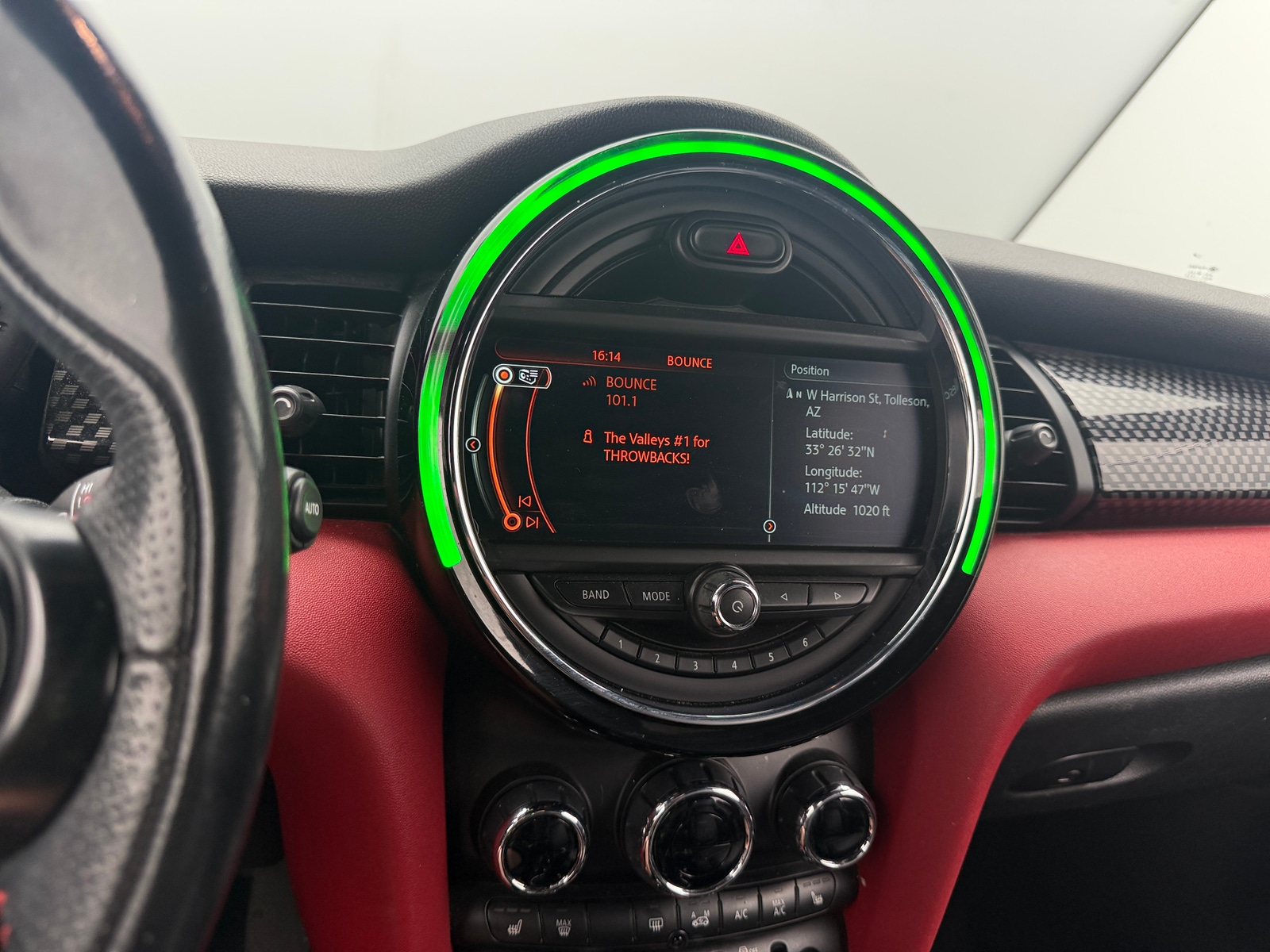 Thumbnail: 2016 MINI Cooper Convertible - 4