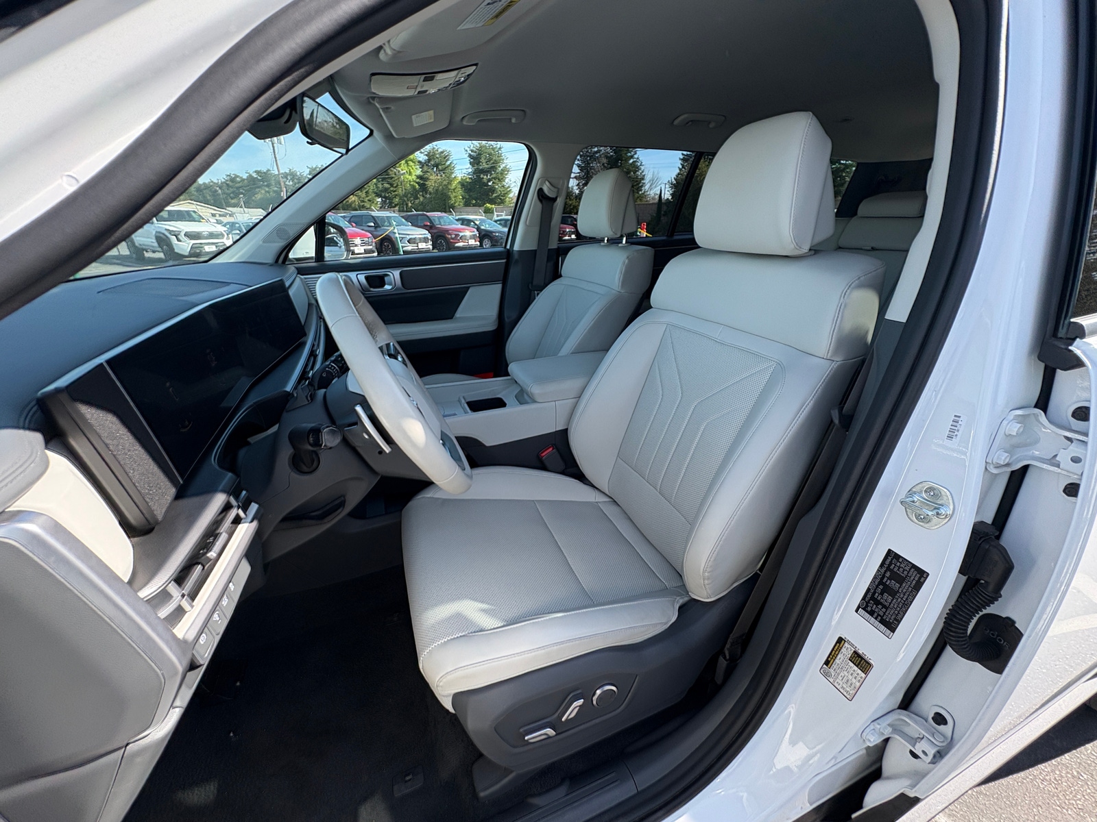 Thumbnail: 2025 Hyundai Santa Fe - 2