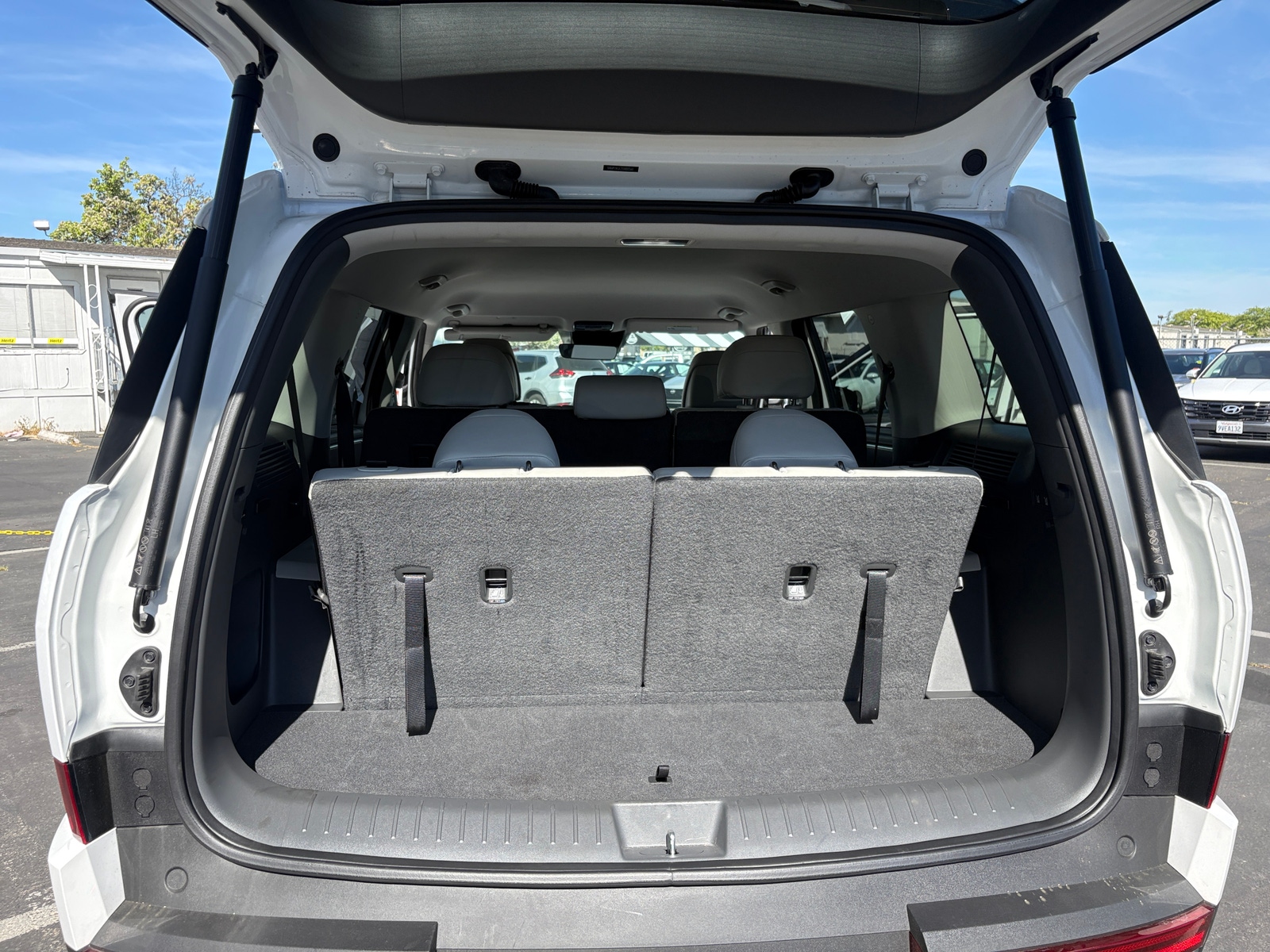 Thumbnail: 2025 Hyundai Santa Fe - 6